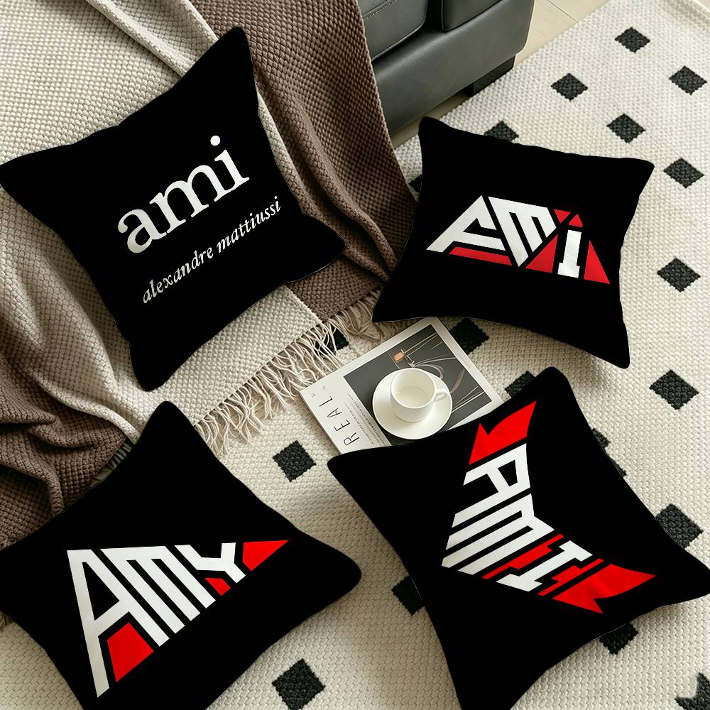 Popular AMI PARIS Cushion Cove - Home Textiles Paris ulasan dan harga