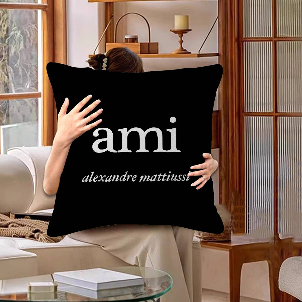 Popular AMI PARIS Cushion Cove - Home Textiles Paris ulasan dan harga