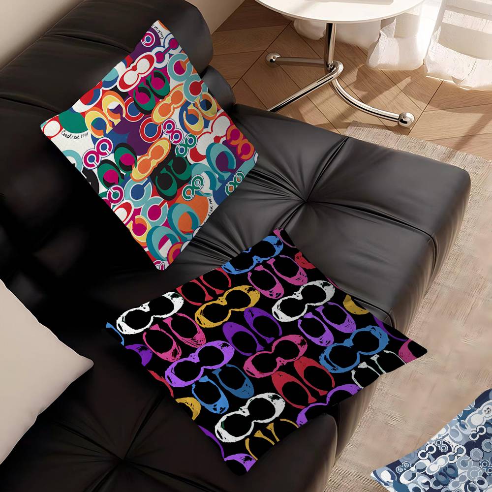C-Coach B-Brand LOGO Cushion C - Home Textiles Inc ulasan dan harga